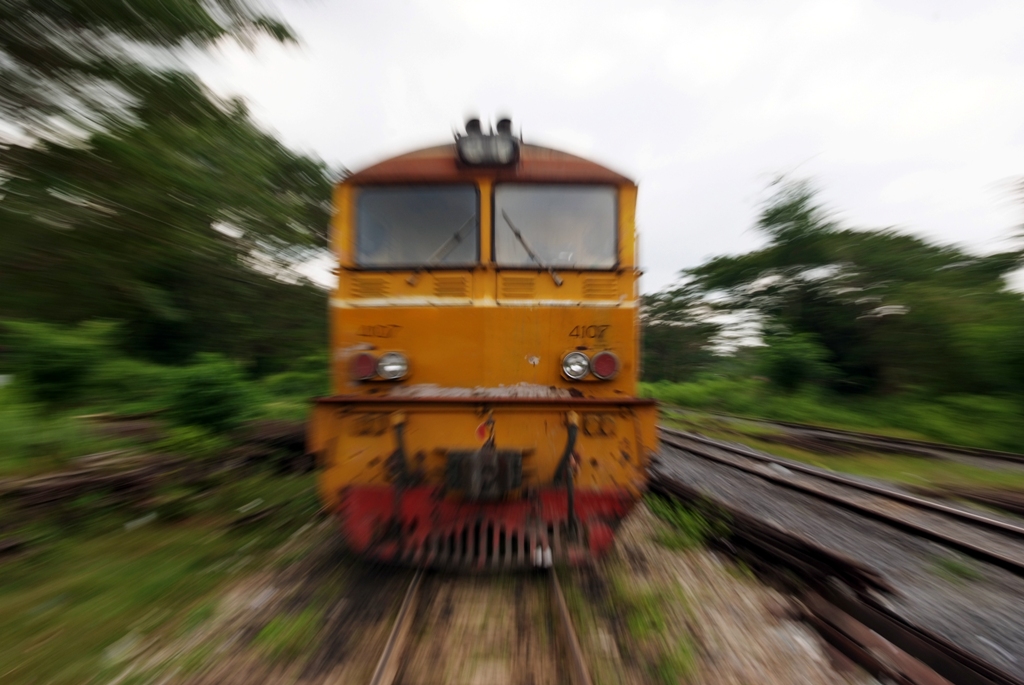 tren en tailandia