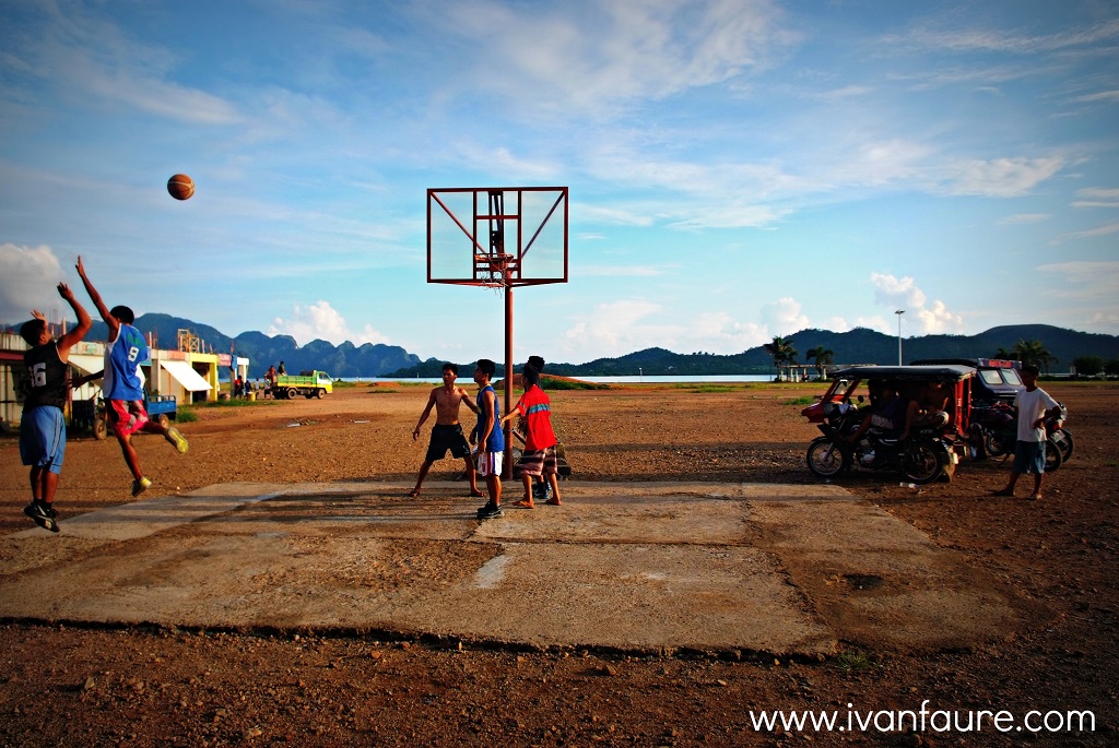jugar baloncesto en filipinas